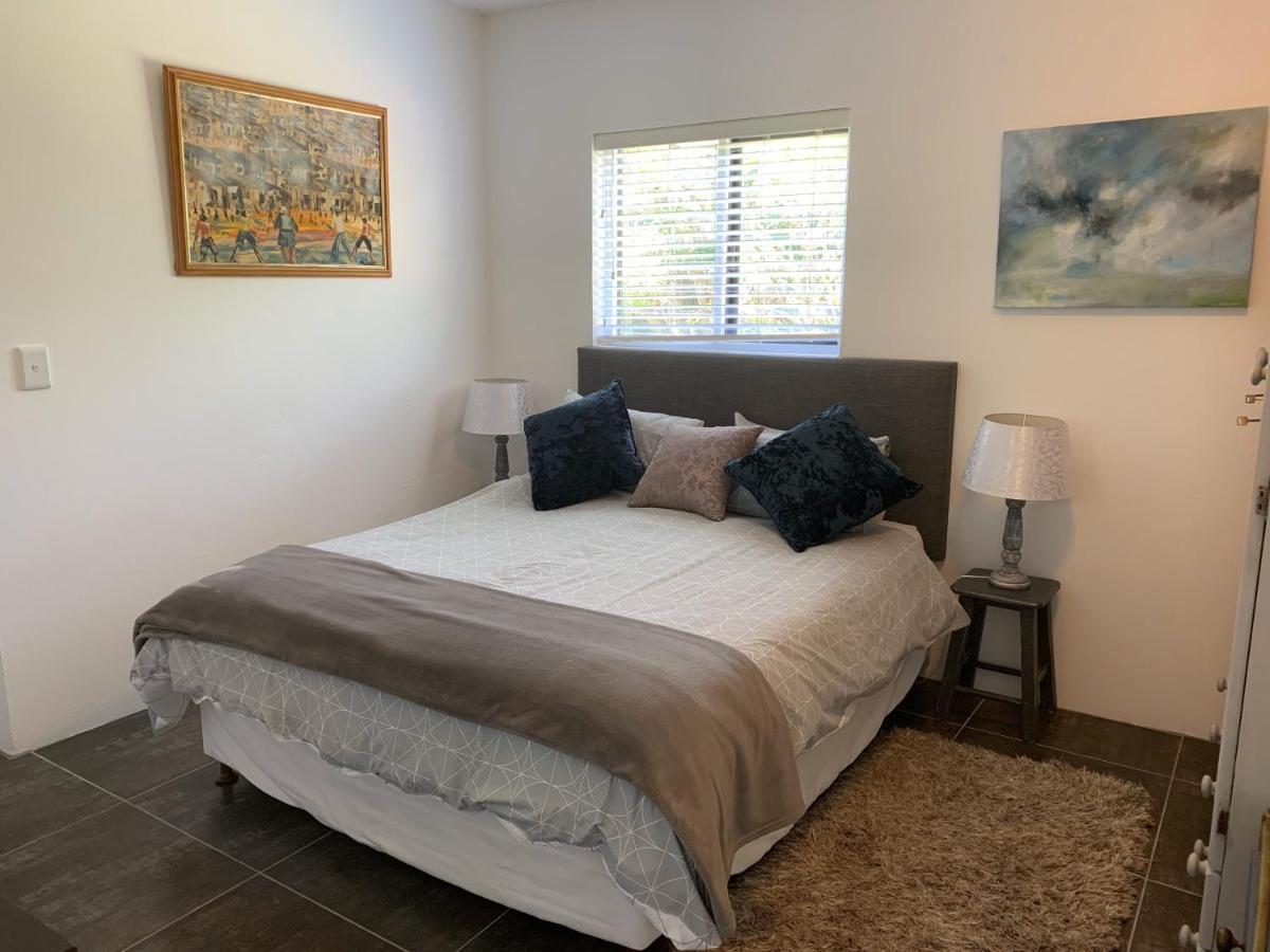 Moonriver Self Catering Plettenbergbaai Buitenkant foto