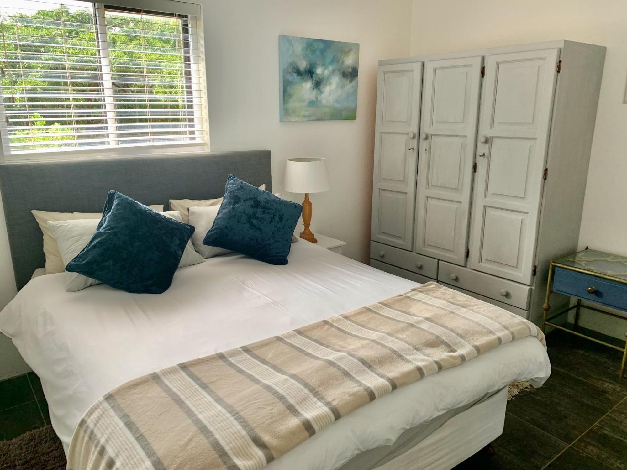 Moonriver Self Catering Plettenbergbaai Kamer foto