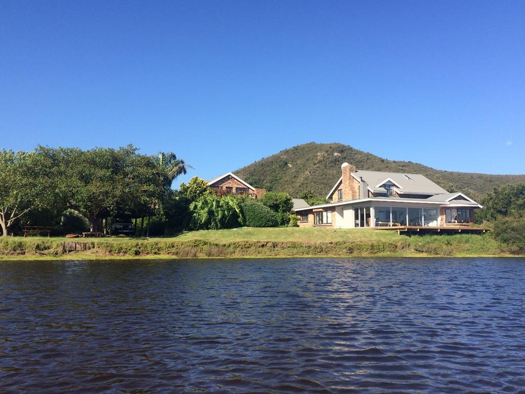 Moonriver Self Catering Plettenbergbaai Buitenkant foto